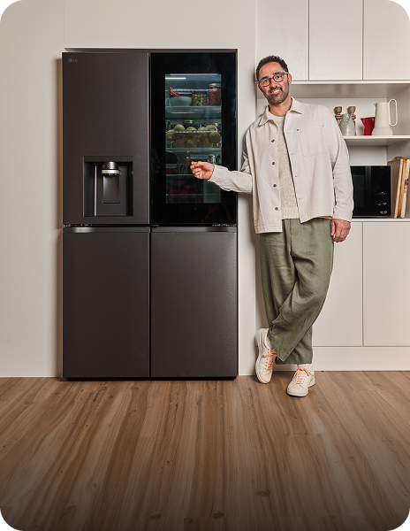 looking in the fridge 